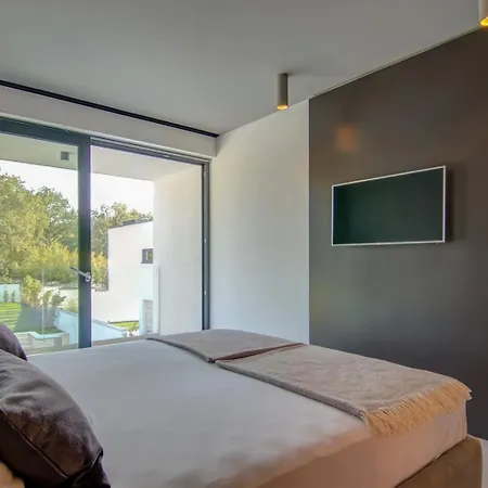 #1 For 8 People Near Rovinj With 50 M2 Private Pool, Sauna & Pet Friendly * Rovinjsko Selo